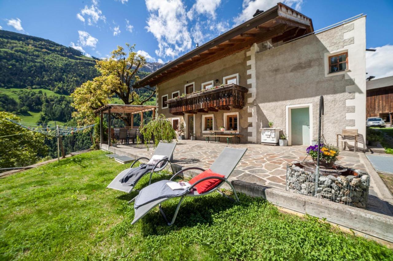 Schildhof Ebion Schildhofsuite San Leonardo in Passiria Eksteriør billede